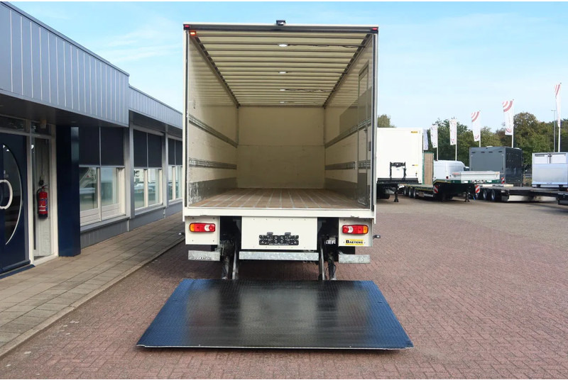 Грузовик с закрытым кузовом DAF CF 290 FA Bak + klep Dhollandia 2000 KG: фото 16 Грузовик с закрытым кузовом DAF CF 290 FA Bak + klep Dhollandia 2000 KG: фото 16