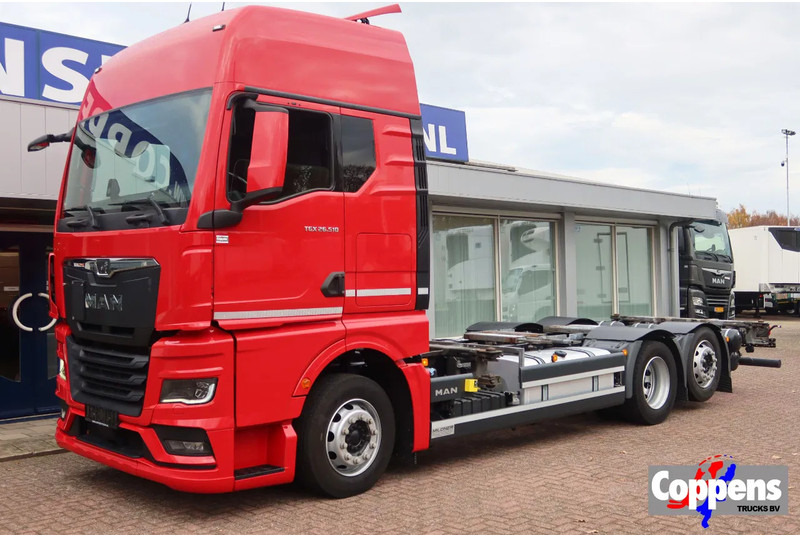 MAN TGX 26.510 GX 6X2 intarder - Грузовик-контейнеровоз/ Сменный кузов: фото 1 MAN TGX 26.510 GX 6X2 intarder - Грузовик-контейнеровоз/ Сменный кузов: фото 1