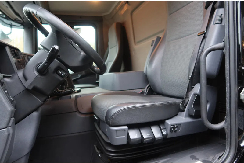 Scania P250 Bak+ Klep Dhollandia 1500 kg. Black line - Грузовик с закрытым кузовом: фото 5 Scania P250 Bak+ Klep Dhollandia 1500 kg. Black line - Грузовик с закрытым кузовом: фото 5