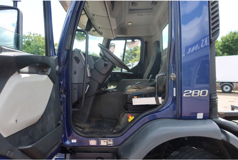 Volvo FE 280 Container / Kabelsysteem H.T.S Kabel, 15 ton, 575 cm 6 Cilinder - Тросовый мультилифт: фото 4 Volvo FE 280 Container / Kabelsysteem H.T.S Kabel, 15 ton, 575 cm 6 Cilinder - Тросовый мультилифт: фото 4