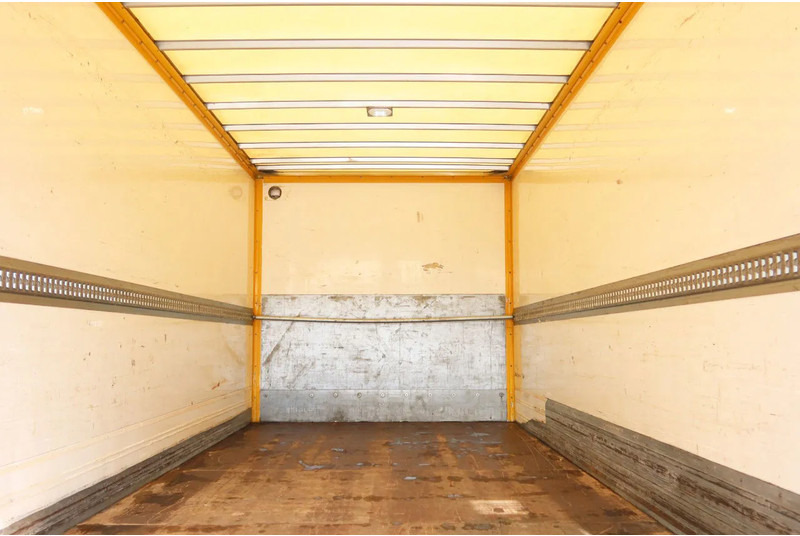 Грузовик с закрытым кузовом Volvo FE Bak+Klep Dhollanida 2.000 kg: фото 17 Грузовик с закрытым кузовом Volvo FE Bak+Klep Dhollanida 2.000 kg: фото 17