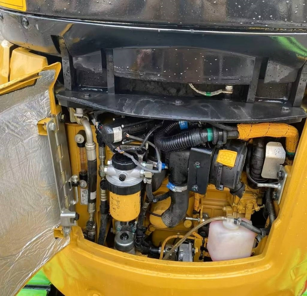 CAT 302 CR - Мини-экскаватор: фото 4 CAT 302 CR - Мини-экскаватор: фото 4