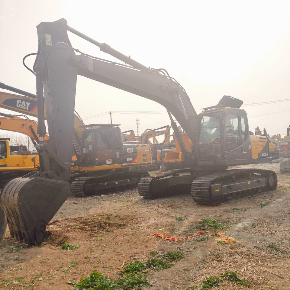 Hyundai R220LC-9S - Гусеничный экскаватор: фото 3 Hyundai R220LC-9S - Гусеничный экскаватор: фото 3