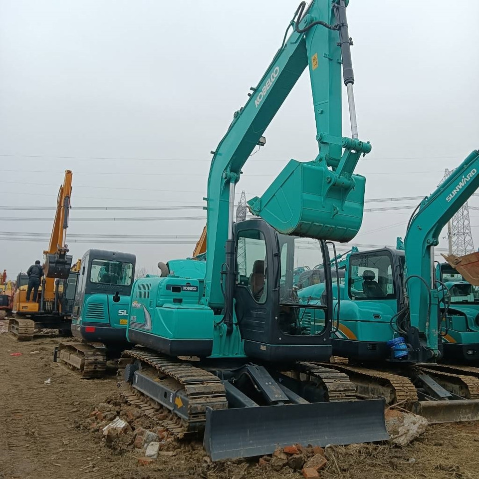 Kobelco SK75-8 - Мини-экскаватор: фото 2 Kobelco SK75-8 - Мини-экскаватор: фото 2