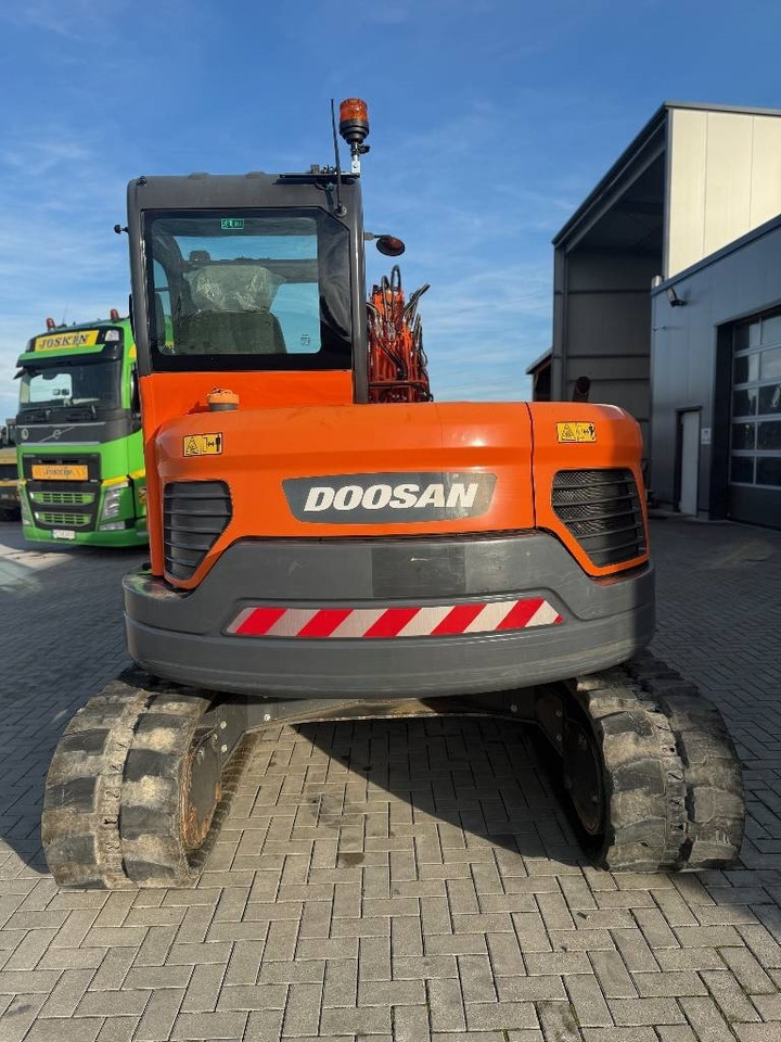 Doosan DX 85 R - Мини-экскаватор: фото 4 Doosan DX 85 R - Мини-экскаватор: фото 4