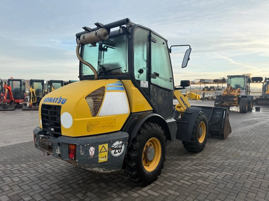 Komatsu WA 70-5 - Колёсный погрузчик: фото 5 Komatsu WA 70-5 - Колёсный погрузчик: фото 5