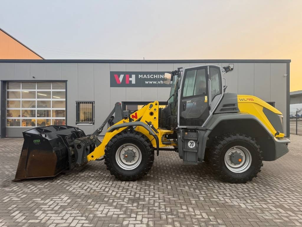Wacker Neuson WL 95 - Колёсный погрузчик: фото 2 Wacker Neuson WL 95 - Колёсный погрузчик: фото 2