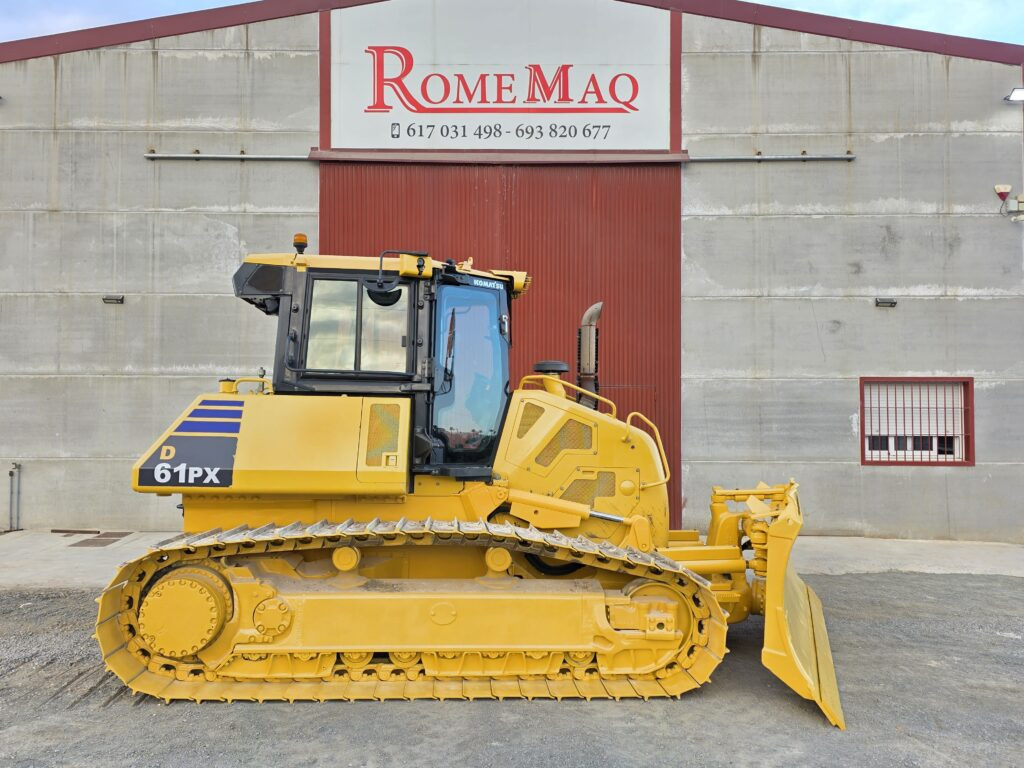 KOMATSU D61PX-24 - Бульдозер: фото 1 KOMATSU D61PX-24 - Бульдозер: фото 1