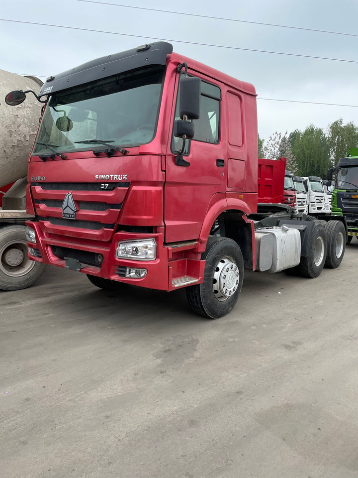 HOWO SINOTRUCK TRACTOR 6X4 371HP - Тягач: фото 1 HOWO SINOTRUCK TRACTOR 6X4 371HP - Тягач: фото 1