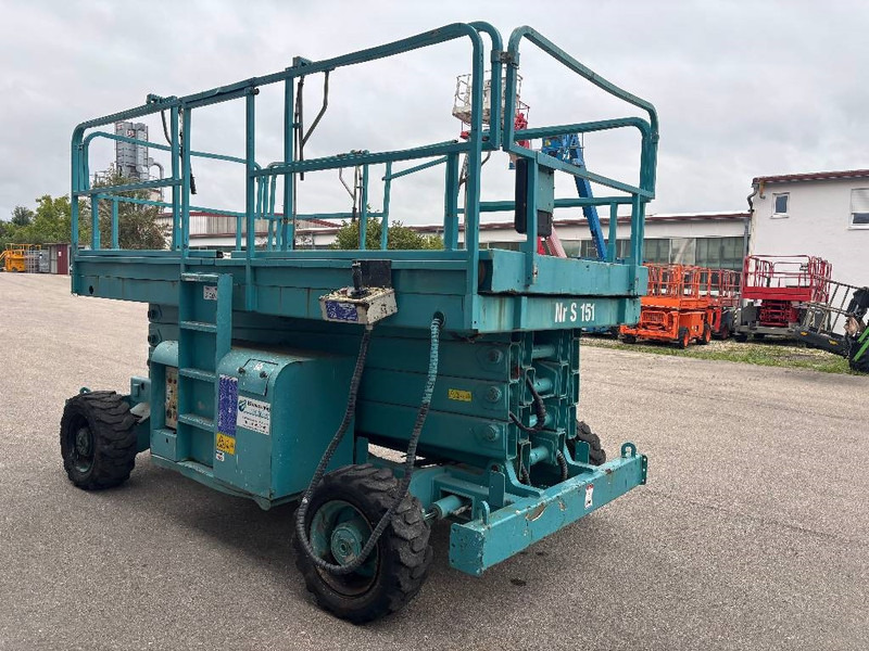 Haulotte H 12 SDX 12m Diesel Scherenarbeitsbühne - Ножничный подъемник: фото 4 Haulotte H 12 SDX 12m Diesel Scherenarbeitsbühne - Ножничный подъемник: фото 4