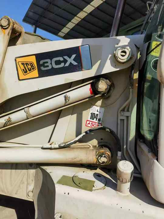 Hot sale Backhoe loader JCB 3CX 4*4 tlb loader UKmade, used cheap JCB 3CX retro loader and digger - Экскаватор-погрузчик: фото 5 Hot sale Backhoe loader JCB 3CX 4*4 tlb loader UKmade, used cheap JCB 3CX retro loader and digger - Экскаватор-погрузчик: фото 5