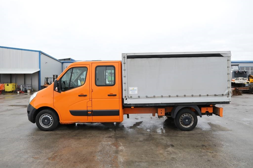 Renault Master III - Фургон с закрытым кузовом: фото 2 Renault Master III - Фургон с закрытым кузовом: фото 2