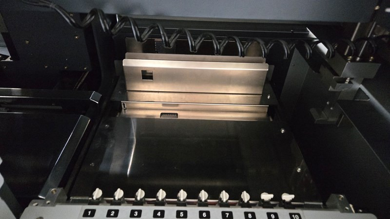 Horizon HT-30 C | 2012 | 4,7 Mio - Бумагорезательная машина: фото 3 Horizon HT-30 C | 2012 | 4,7 Mio - Бумагорезательная машина: фото 3