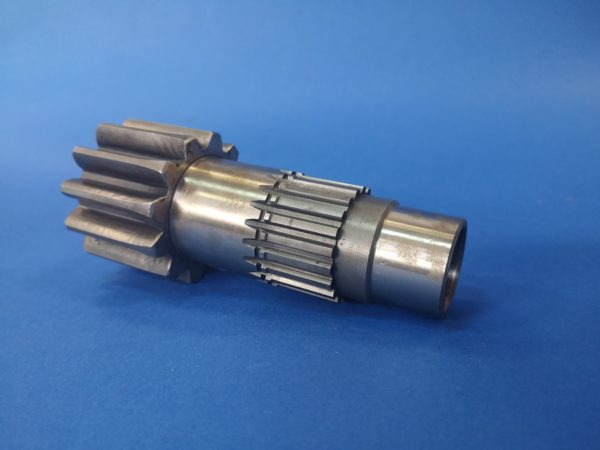010210A / 1903124703 Takeuchi TB016 Swing Motor Shaft - Поворотный редуктор для Строительной техники: фото 1 010210A / 1903124703 Takeuchi TB016 Swing Motor Shaft - Поворотный редуктор для Строительной техники: фото 1