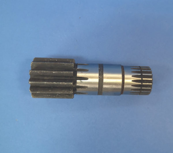 010220A Wałek silnika obrotu Caterpillar 301.6; nr Cat 144-5975, 139-7340 - Поворотный редуктор для Строительной техники: фото 2 010220A Wałek silnika obrotu Caterpillar 301.6; nr Cat 144-5975, 139-7340 - Поворотный редуктор для Строительной техники: фото 2