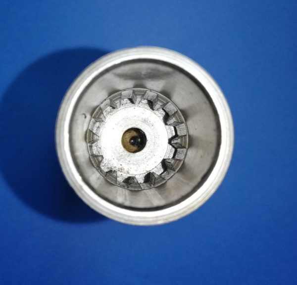 010410A Wałek silnika obrotu Kubota KX61 - Поворотный редуктор для Строительной техники: фото 2 010410A Wałek silnika obrotu Kubota KX61 - Поворотный редуктор для Строительной техники: фото 2