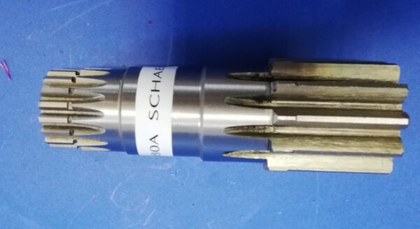 010480A, Wałek silnika obrotu Schaeff HR02 - Поворотный редуктор для Строительной техники: фото 5 010480A, Wałek silnika obrotu Schaeff HR02 - Поворотный редуктор для Строительной техники: фото 5