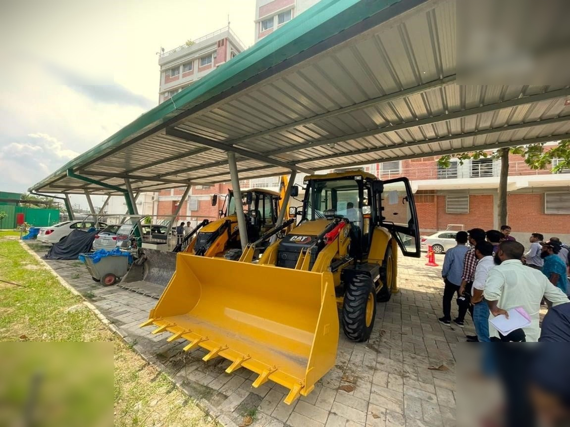 CATERPILLAR 424 - Экскаватор-погрузчик: фото 5 CATERPILLAR 424 - Экскаватор-погрузчик: фото 5