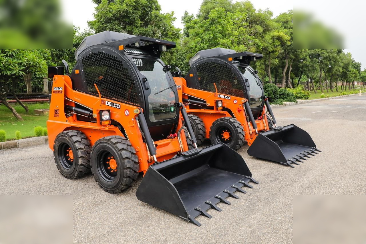 DELCO SSL175 - Мини-погрузчик с бортовым поворотом: фото 2 DELCO SSL175 - Мини-погрузчик с бортовым поворотом: фото 2