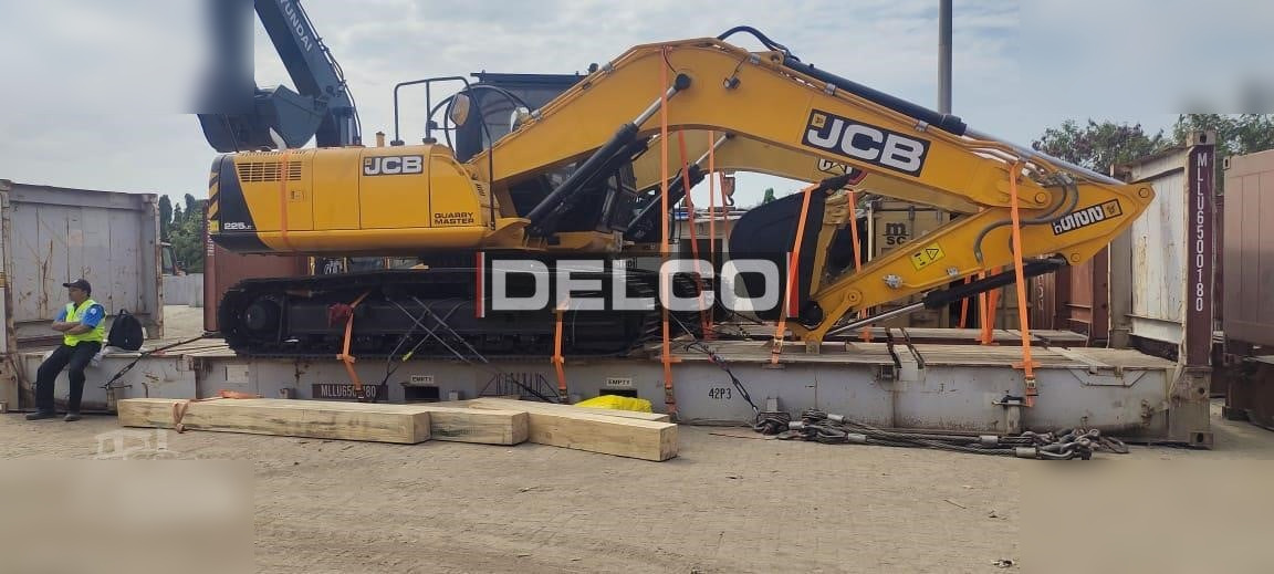 JCB 225 LC - Гусеничный экскаватор: фото 4 JCB 225 LC - Гусеничный экскаватор: фото 4