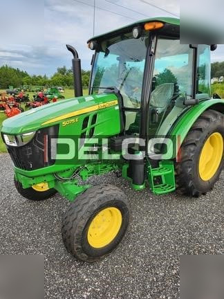 JOHN DEERE 5075E - Трактор: фото 3 JOHN DEERE 5075E - Трактор: фото 3