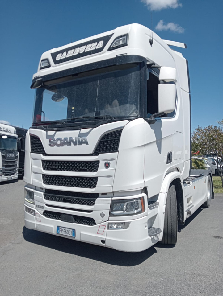 SCANIA R520 A4X2NB - Тягач: фото 1 SCANIA R520 A4X2NB - Тягач: фото 1