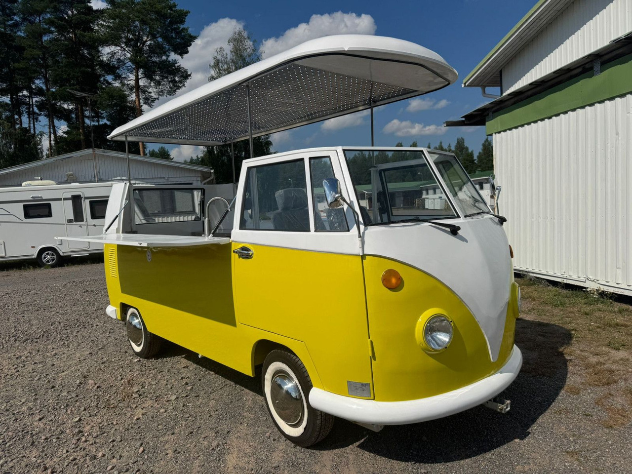 Торговый грузовик Event Mobil Catering Foodtruck: фото 7