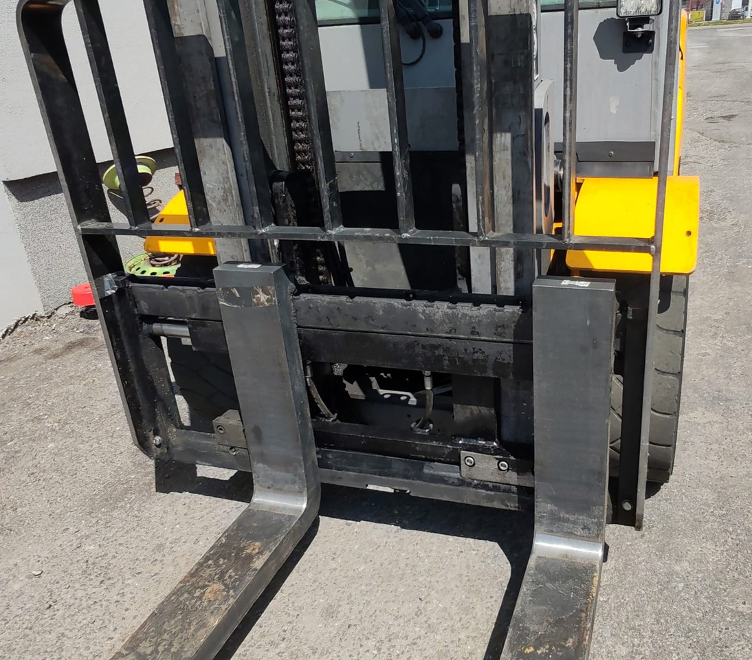 Jungheinrich DFG 550s - Дизельный погрузчик: фото 5 Jungheinrich DFG 550s - Дизельный погрузчик: фото 5