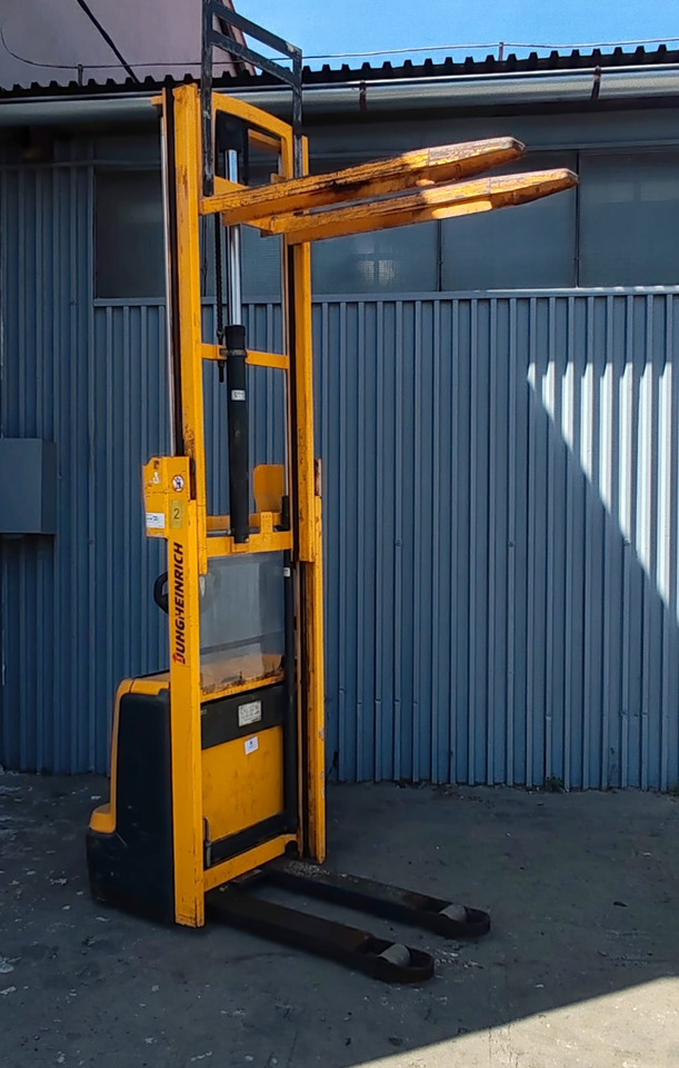 Jungheinrich EJC 112 2.5m/ free lift - Штабелер: фото 5 Jungheinrich EJC 112 2.5m/ free lift - Штабелер: фото 5