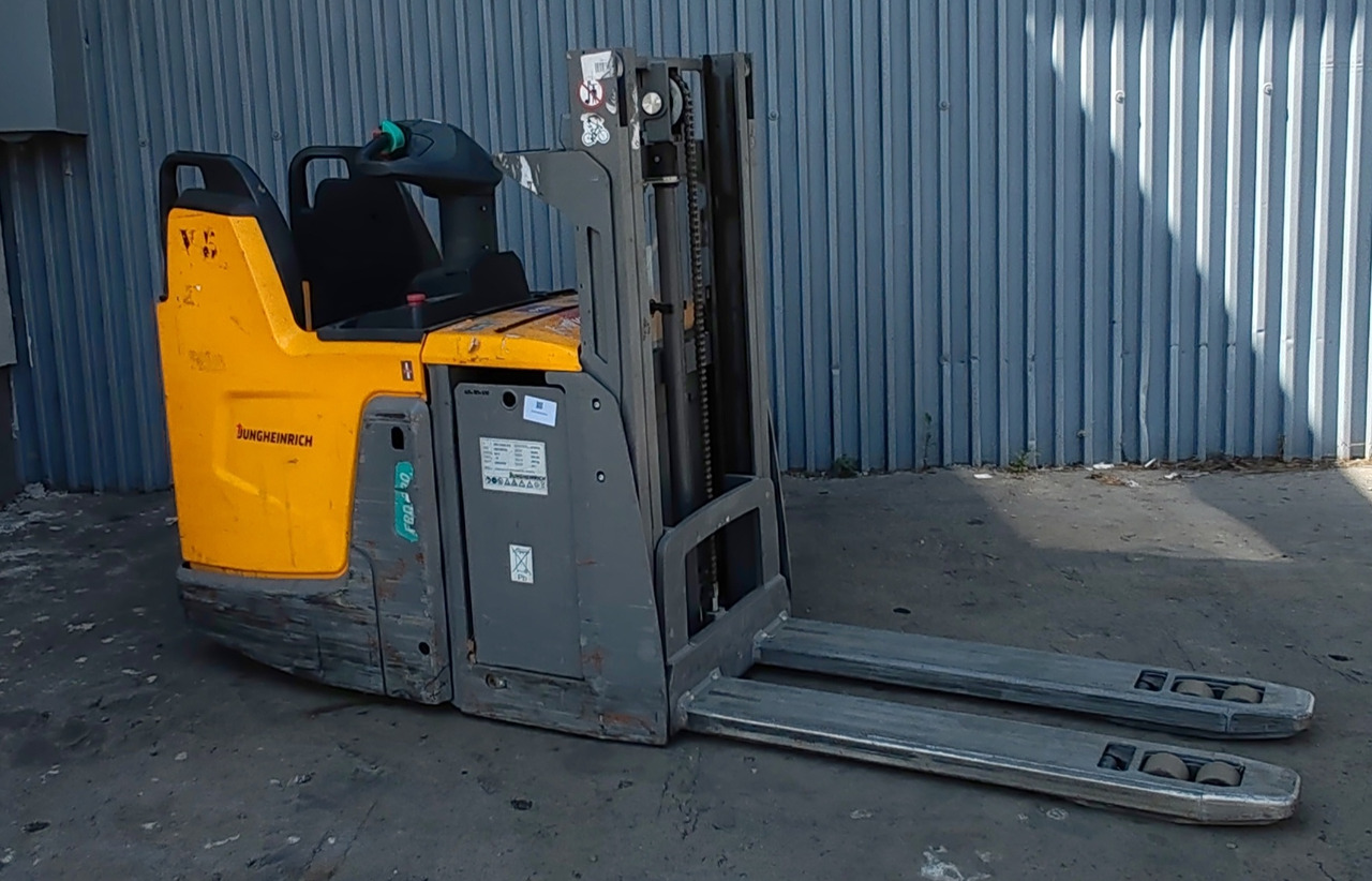 Jungheinrich ERD 220 2m/5072mh/2019y - Штабелер: фото 2 Jungheinrich ERD 220 2m/5072mh/2019y - Штабелер: фото 2