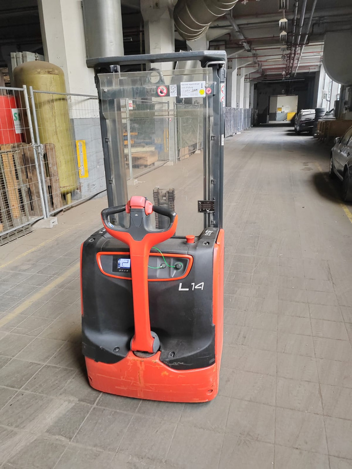 Linde L14 2.9m/ initial/ free lift - Штабелер: фото 3 Linde L14 2.9m/ initial/ free lift - Штабелер: фото 3
