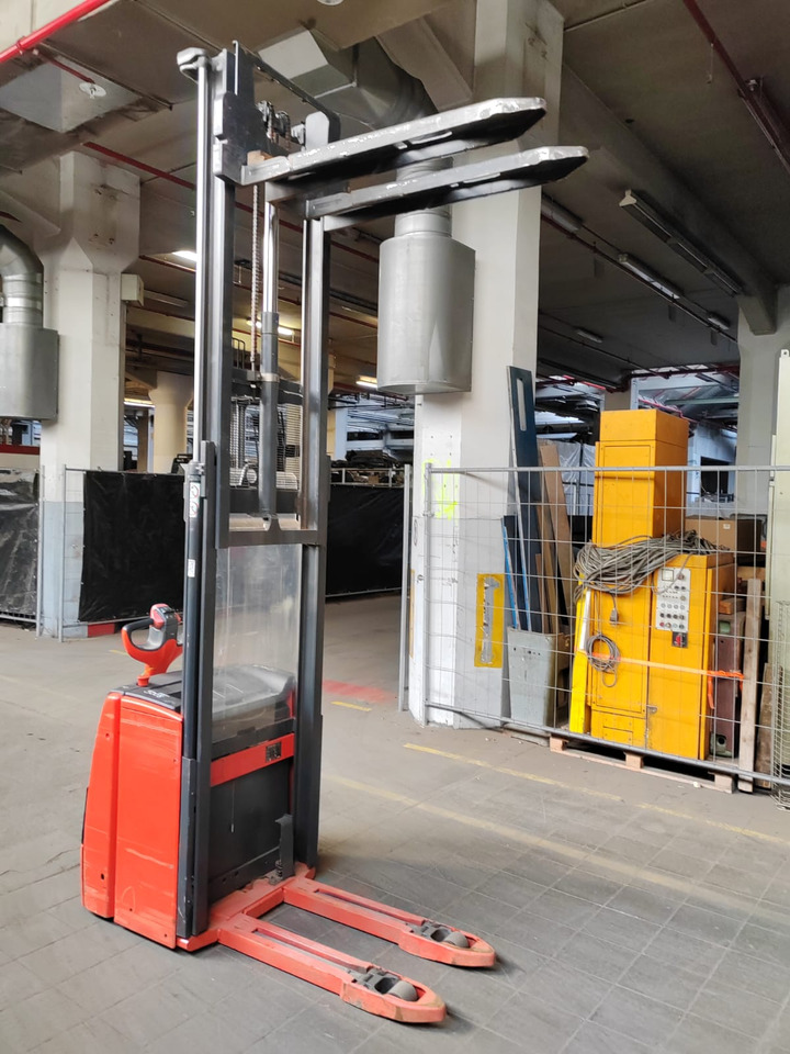 Штабелер Linde L14 2.9m/ initial/ free lift: фото 14