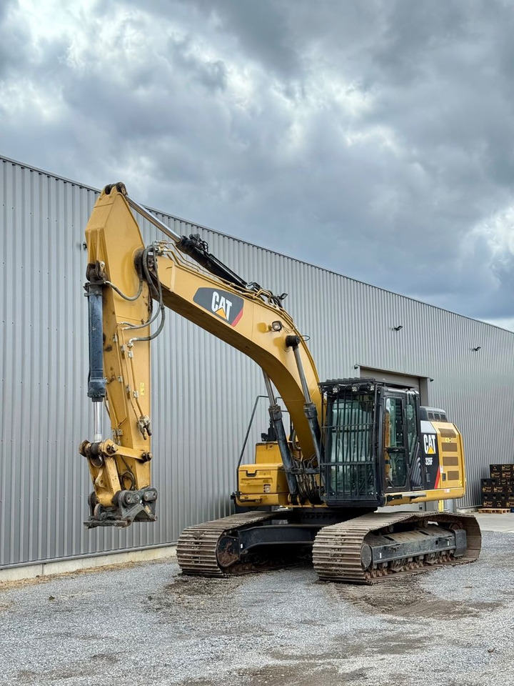 CAT 326 FL - Гусеничный экскаватор: фото 3 CAT 326 FL - Гусеничный экскаватор: фото 3