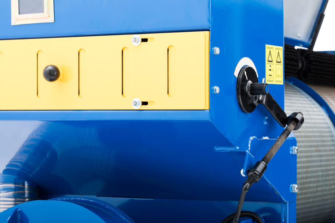 Dozamech Getreidereingier / Grain cleaner / Nettoyeur de céréales / Limpiadora de tambor para cerea / Pulitrice a tamburo per cereali / Барабанный очиститель для зерновых культур / Czyszczalnia bębnowa do zbóż - Зерноочистительная машина: фото 4 Dozamech Getreidereingier / Grain cleaner / Nettoyeur de céréales / Limpiadora de tambor para cerea / Pulitrice a tamburo per cereali / Барабанный очиститель для зерновых культур / Czyszczalnia bębnowa do zbóż - Зерноочистительная машина: фото 4