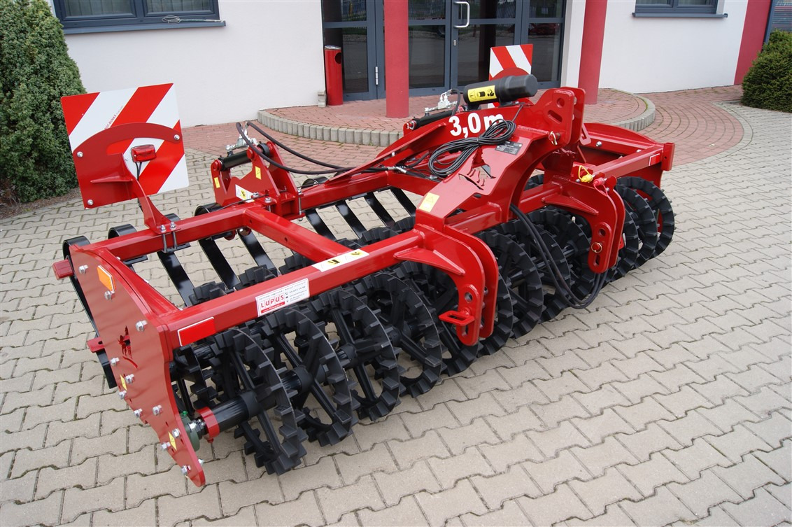 Lupus Crosskillwalze / Crosskill roller / Rouleau tandem avant Crosskill / Rodillo tándem delantero Wał przedni tandem Crosskill 3 m - Полевой каток: фото 1 Lupus Crosskillwalze / Crosskill roller / Rouleau tandem avant Crosskill / Rodillo tándem delantero Wał przedni tandem Crosskill 3 m - Полевой каток: фото 1