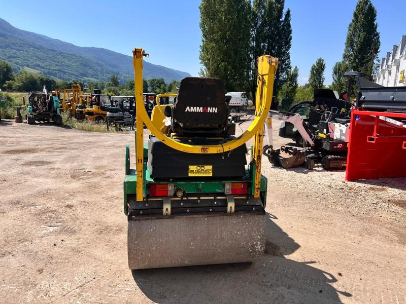 Ammann AV26-2 COMPACTEUR ROULEAU TANDEM VIBRANT ARTICULÉ - Дорожный каток: фото 4 Ammann AV26-2 COMPACTEUR ROULEAU TANDEM VIBRANT ARTICULÉ - Дорожный каток: фото 4