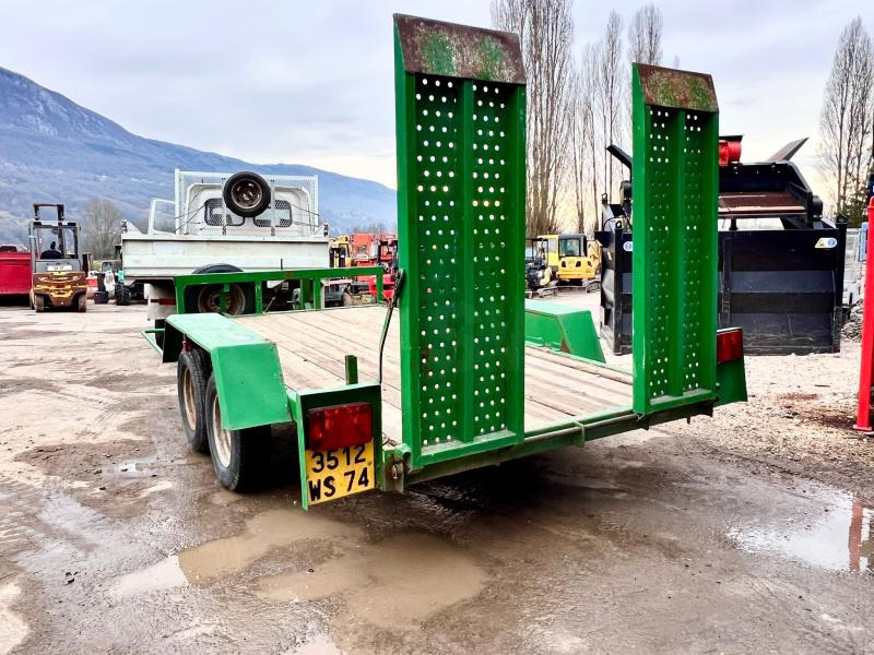 Bouveret R23200 REMORQUE PORTE ENGIN 2 ESSIEUX 3,2T - Низкорамный прицеп: фото 3 Bouveret R23200 REMORQUE PORTE ENGIN 2 ESSIEUX 3,2T - Низкорамный прицеп: фото 3