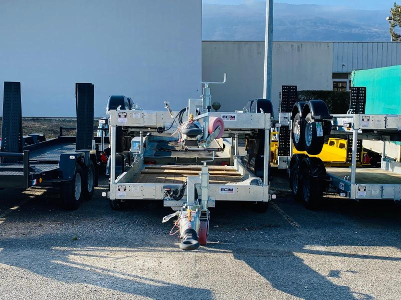 ECIM REMORQUE PORTE ENGINS 2 ESSIEUX 3T5 NEUVE - Прицеп для спецтехники: фото 3 ECIM REMORQUE PORTE ENGINS 2 ESSIEUX 3T5 NEUVE - Прицеп для спецтехники: фото 3