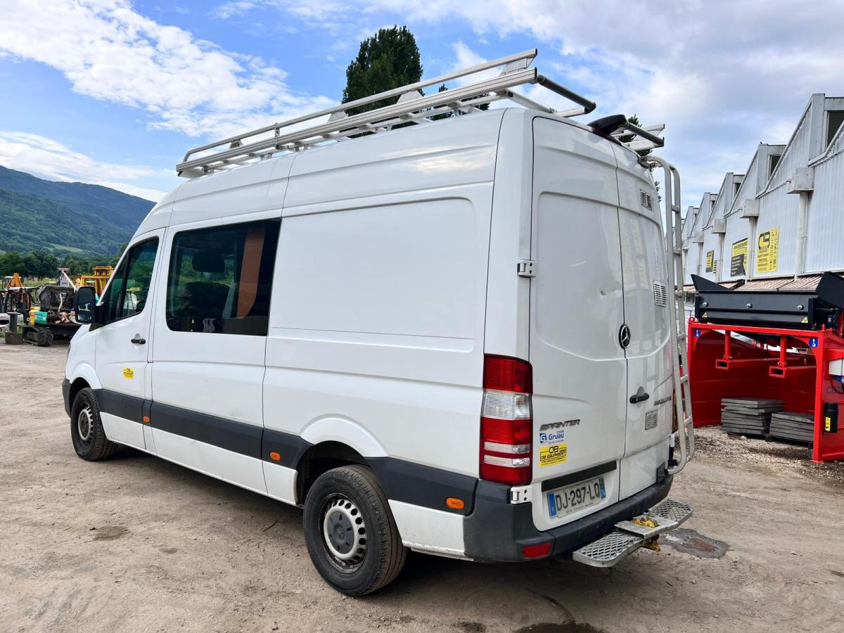 Mercedes SPRINTER 2 V6 3L 190cv - Цельнометаллический фургон, Грузопассажирский фургон: фото 3 Mercedes SPRINTER 2 V6 3L 190cv - Цельнометаллический фургон, Грузопассажирский фургон: фото 3