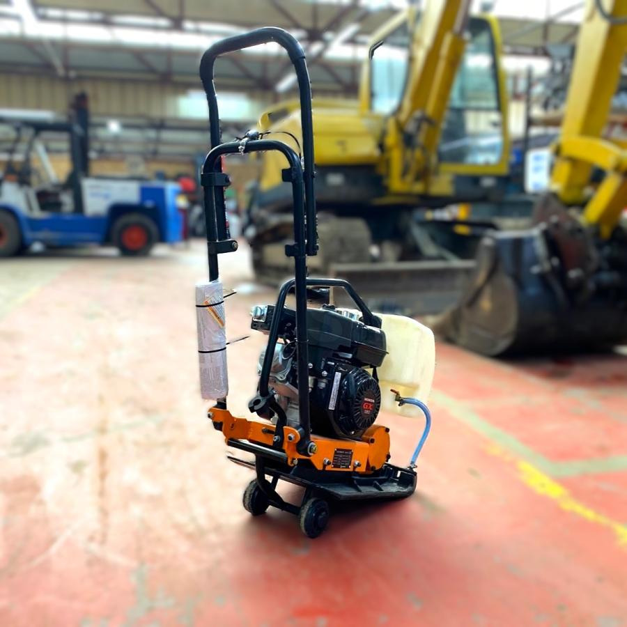 Spatmat Plaque vibrante 65Kg SPATMAT MS65 - Виброплита: фото 4 Spatmat Plaque vibrante 65Kg SPATMAT MS65 - Виброплита: фото 4