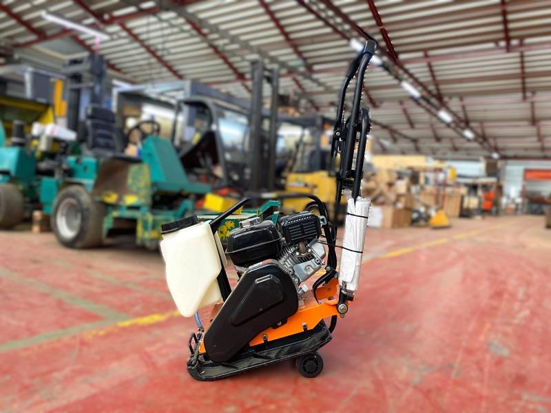 Spatmat Plaque vibrante 65Kg SPATMAT MS65 - Виброплита: фото 3 Spatmat Plaque vibrante 65Kg SPATMAT MS65 - Виброплита: фото 3