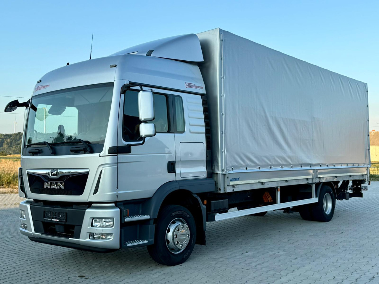 MAN TGM 12.250 / TGL / BURTO - FIRANKA / WINDA / 18 PALET / AUTOMAT - Тентованный грузовик: фото 2 MAN TGM 12.250 / TGL / BURTO - FIRANKA / WINDA / 18 PALET / AUTOMAT - Тентованный грузовик: фото 2