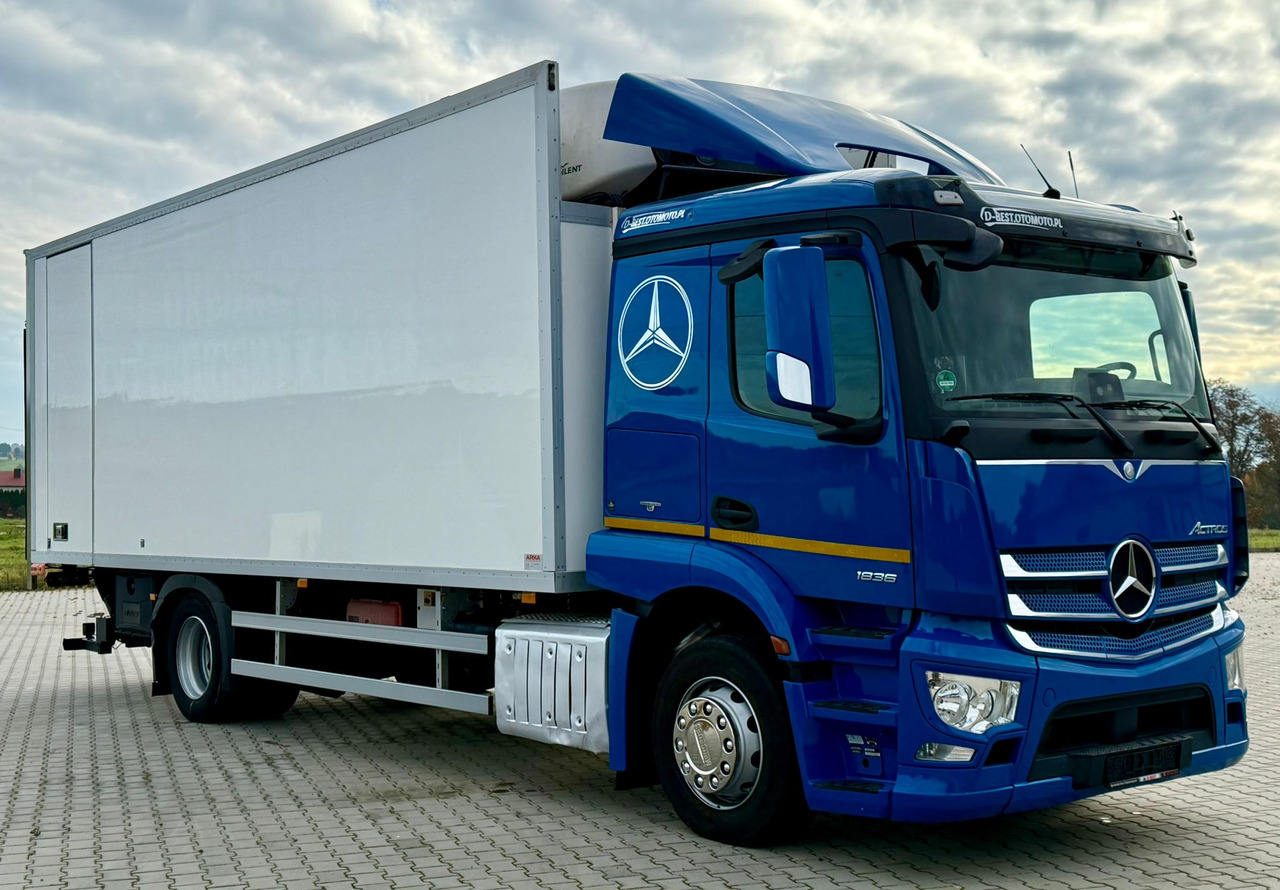 MERCEDES-BENZ ACTROS 1836 / CHŁODNIA / WINDA / 18 PALET / SILNIK 10677 cm3 / CARRIER / SYPIALKA / AUTOMAT / 2018 ROK - Рефрижератор: фото 1 MERCEDES-BENZ ACTROS 1836 / CHŁODNIA / WINDA / 18 PALET / SILNIK 10677 cm3 / CARRIER / SYPIALKA / AUTOMAT / 2018 ROK - Рефрижератор: фото 1