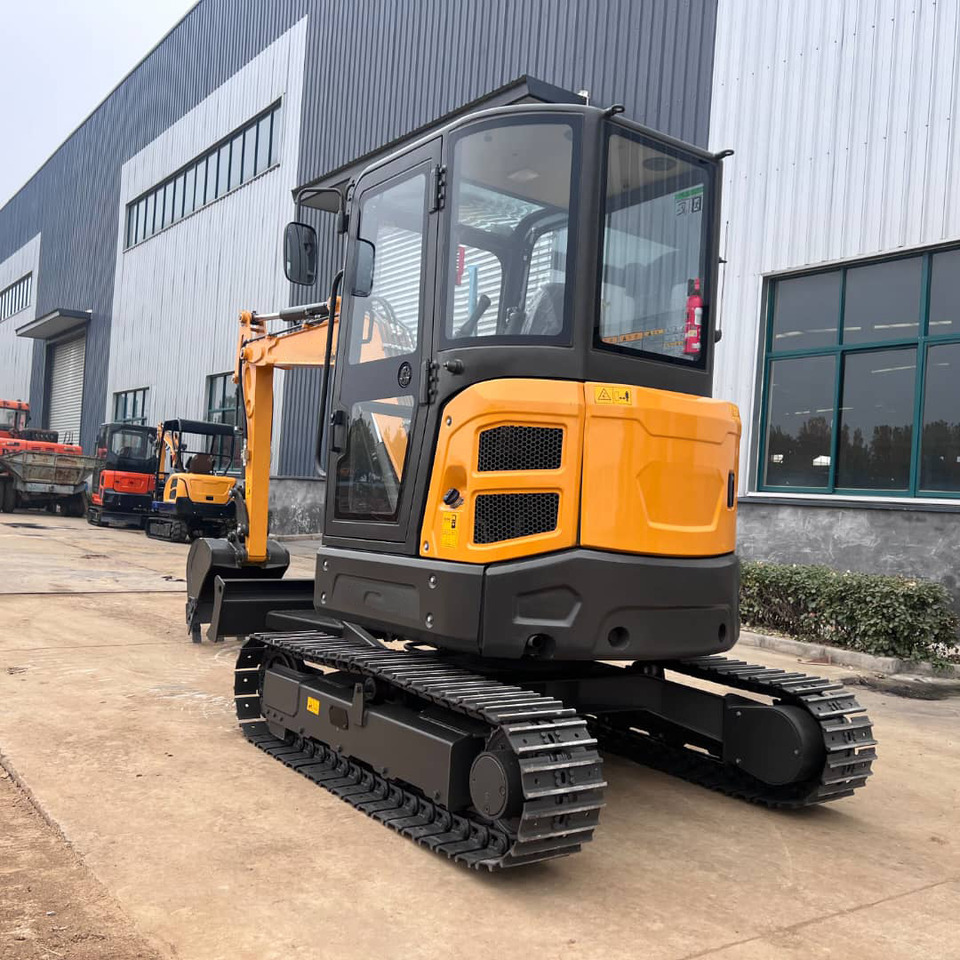 KUBOTA Diesel Mini excavator 4 Ton - Müller Machinery MB 40 Plus - VKSH - Мини-экскаватор: фото 3 KUBOTA Diesel Mini excavator 4 Ton - Müller Machinery MB 40 Plus - VKSH - Мини-экскаватор: фото 3