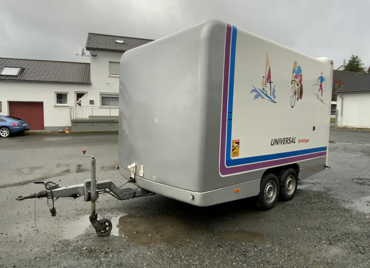 Kässbohrer Universal 261 - Прицеп-фургон: фото 2 Kässbohrer Universal 261 - Прицеп-фургон: фото 2