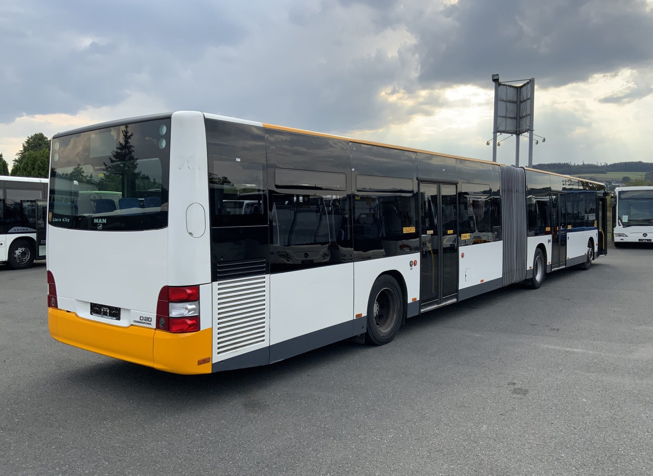 MAN A 23 Lion´s City - Сочленённый автобус: фото 4 MAN A 23 Lion´s City - Сочленённый автобус: фото 4