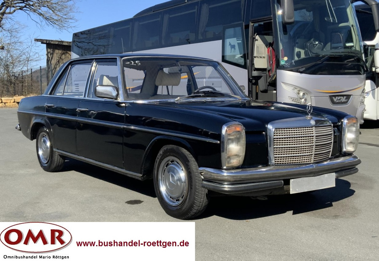 Mercedes-Benz 200 D/8 - Легковой автомобиль: фото 1 Mercedes-Benz 200 D/8 - Легковой автомобиль: фото 1