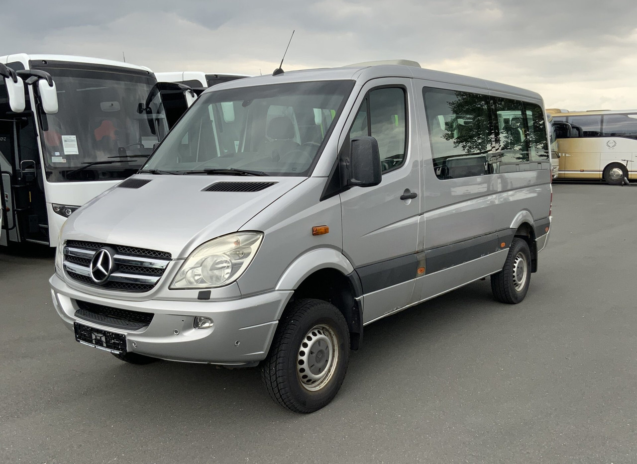 Mercedes-Benz 315 CDI Sprinter - Микроавтобус, Пассажирский фургон: фото 2 Mercedes-Benz 315 CDI Sprinter - Микроавтобус, Пассажирский фургон: фото 2