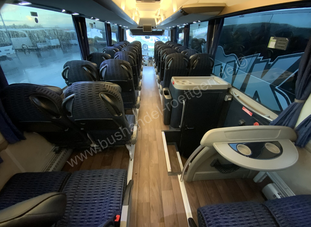 Туристический автобус Neoplan Tourliner L: фото 18 Туристический автобус Neoplan Tourliner L: фото 18