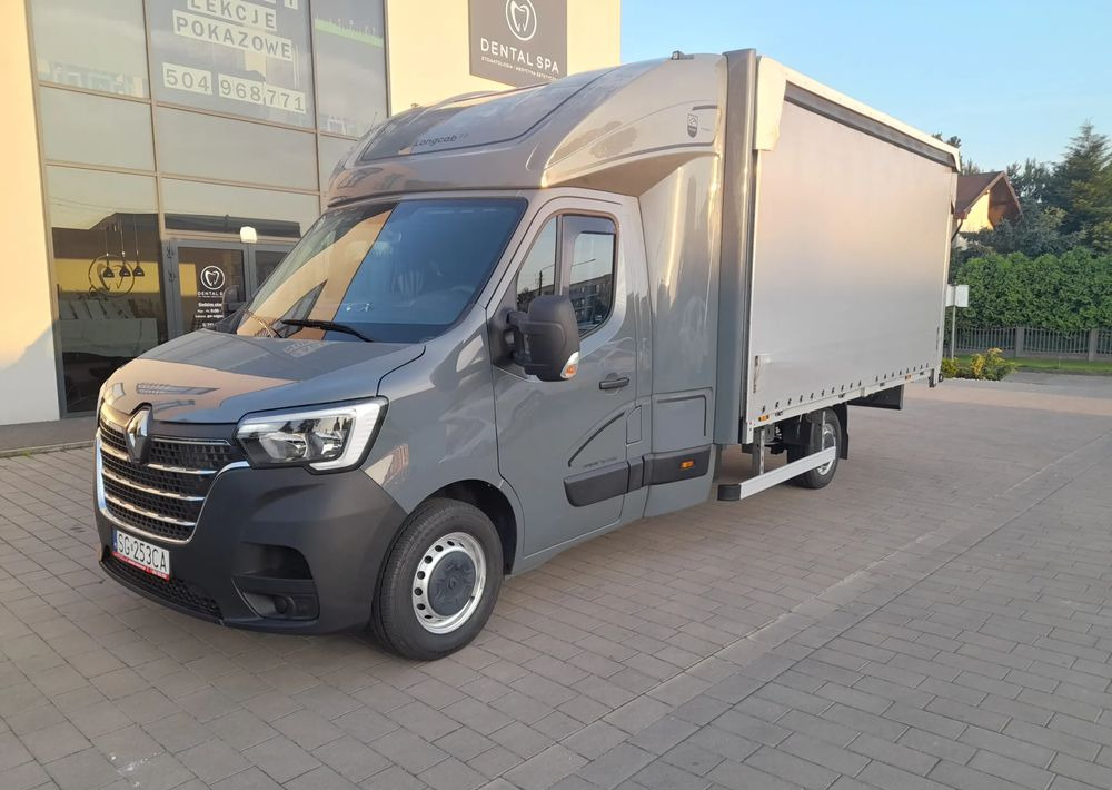 Тентованный фургон Renault Master: фото 1